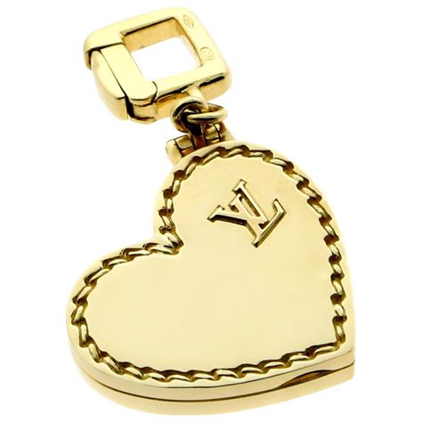 louis vuitton gold heart necklace